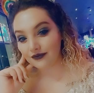 Meet your Posher, Summer